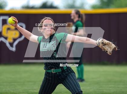 Thumbnail 1 in Tioga @ Collinsville photogallery.
