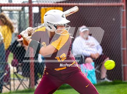 Thumbnail 3 in Tioga @ Collinsville photogallery.