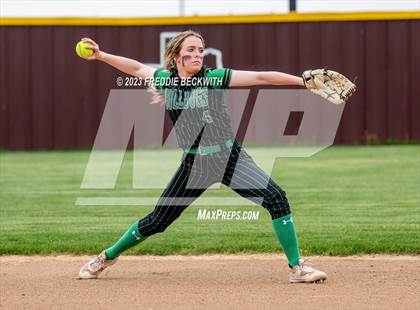 Thumbnail 1 in Tioga @ Collinsville photogallery.