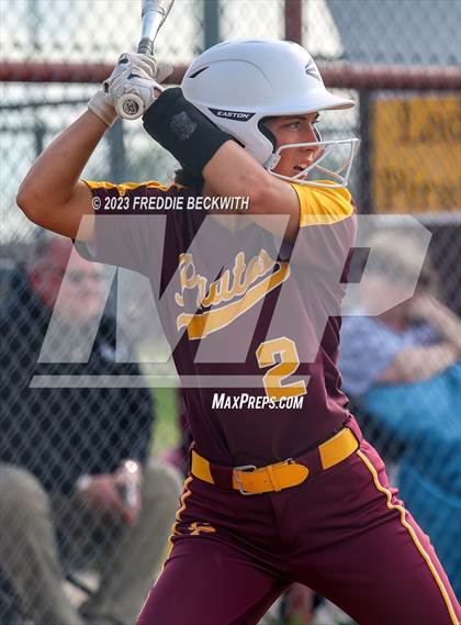 Thumbnail 3 in Tioga @ Collinsville photogallery.