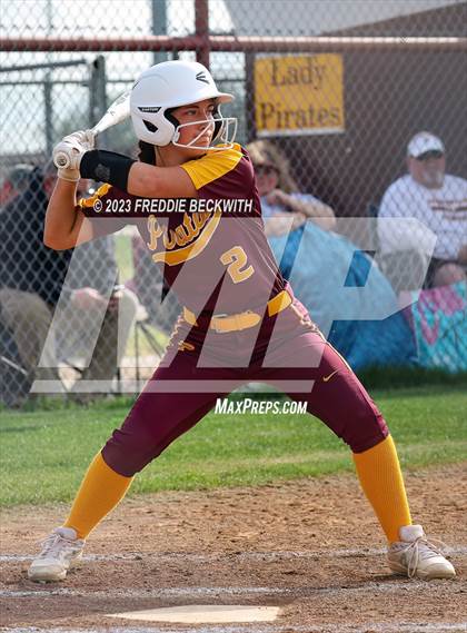 Thumbnail 3 in Tioga @ Collinsville photogallery.