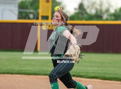 Thumbnail 1 in Tioga @ Collinsville photogallery.
