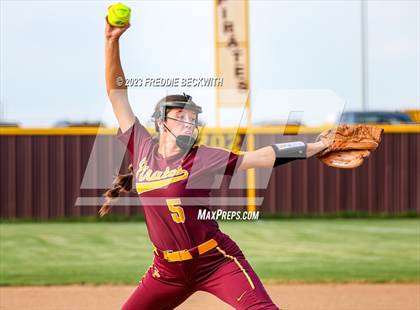 Thumbnail 3 in Tioga @ Collinsville photogallery.