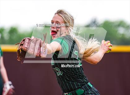 Thumbnail 3 in Tioga @ Collinsville photogallery.