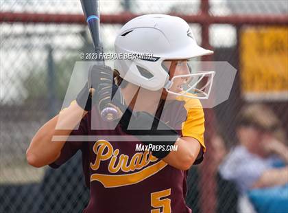 Thumbnail 1 in Tioga @ Collinsville photogallery.