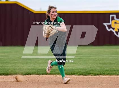 Thumbnail 2 in Tioga @ Collinsville photogallery.