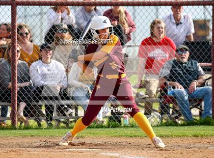 Thumbnail 2 in Tioga @ Collinsville photogallery.
