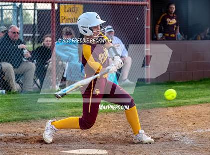 Thumbnail 3 in Tioga @ Collinsville photogallery.