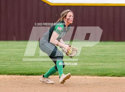 Thumbnail 3 in Tioga @ Collinsville photogallery.