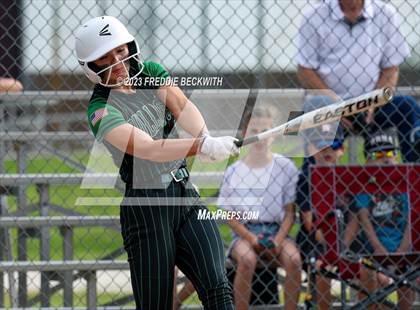 Thumbnail 2 in Tioga @ Collinsville photogallery.