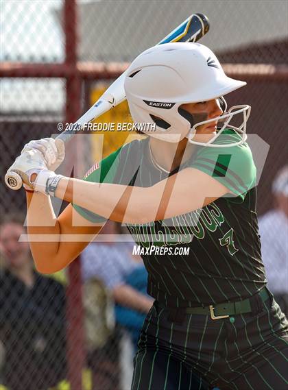 Thumbnail 1 in Tioga @ Collinsville photogallery.