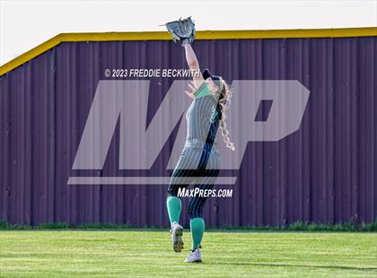 Thumbnail 3 in Tioga @ Collinsville photogallery.