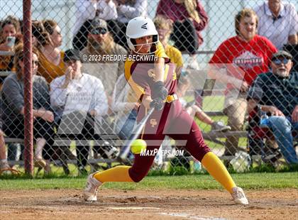 Thumbnail 2 in Tioga @ Collinsville photogallery.