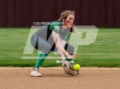 Thumbnail 3 in Tioga @ Collinsville photogallery.