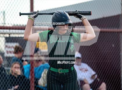 Thumbnail 1 in Tioga @ Collinsville photogallery.