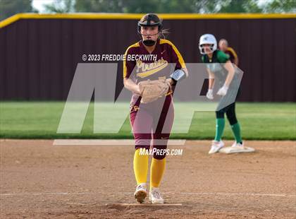 Thumbnail 1 in Tioga @ Collinsville photogallery.