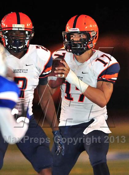 Thumbnail 2 in Roosevelt @ Charter Oak photogallery.