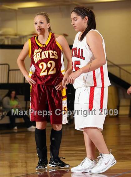 Thumbnail 1 in Star Valley @ Central High (2009 McDonald Classic) photogallery.