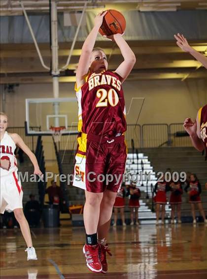 Thumbnail 2 in Star Valley @ Central High (2009 McDonald Classic) photogallery.