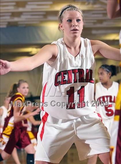 Thumbnail 2 in Star Valley @ Central High (2009 McDonald Classic) photogallery.