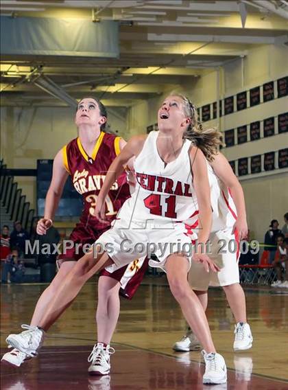 Thumbnail 3 in Star Valley @ Central High (2009 McDonald Classic) photogallery.