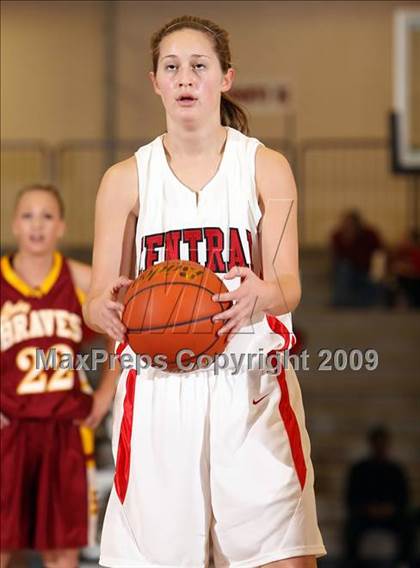 Thumbnail 3 in Star Valley @ Central High (2009 McDonald Classic) photogallery.