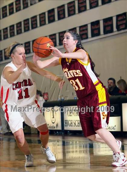 Thumbnail 2 in Star Valley @ Central High (2009 McDonald Classic) photogallery.