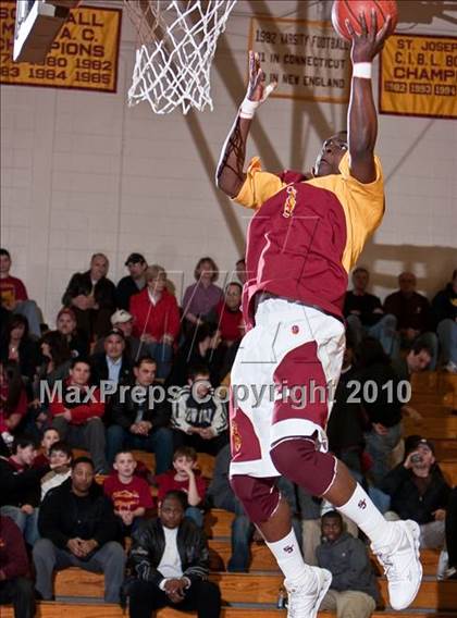 Thumbnail 2 in Crosby at St. Joseph (CIAC 2nd Round) photogallery.