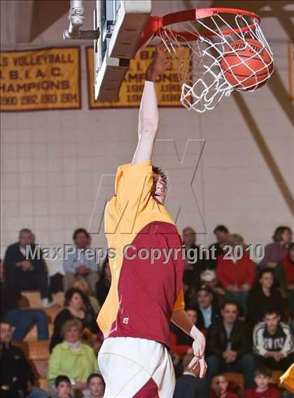 Thumbnail 2 in Crosby at St. Joseph (CIAC 2nd Round) photogallery.