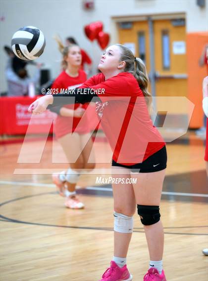 Thumbnail 3 in JV: Bishop Moore @ Oviedo photogallery.