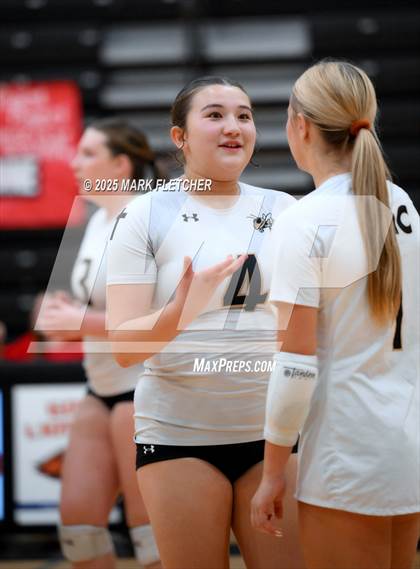 Thumbnail 1 in JV: Bishop Moore @ Oviedo photogallery.