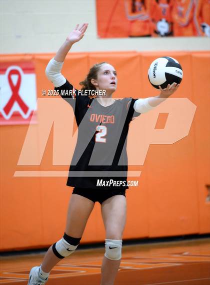 Thumbnail 1 in JV: Bishop Moore @ Oviedo photogallery.