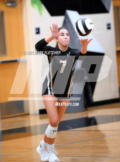 Thumbnail 3 in JV: Bishop Moore @ Oviedo photogallery.