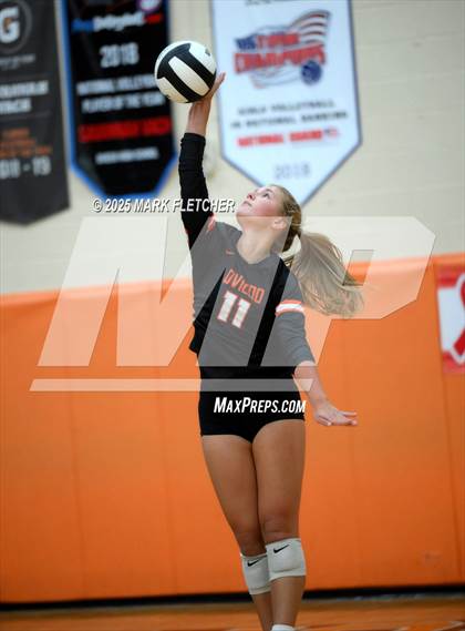 Thumbnail 2 in JV: Bishop Moore @ Oviedo photogallery.