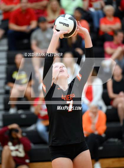 Thumbnail 2 in JV: Bishop Moore @ Oviedo photogallery.