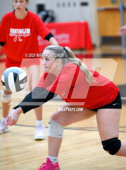 Thumbnail 2 in JV: Bishop Moore @ Oviedo photogallery.