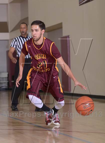 Thumbnail 2 in Godinez vs. Simi Valley (MaxPreps Holiday Classic) photogallery.