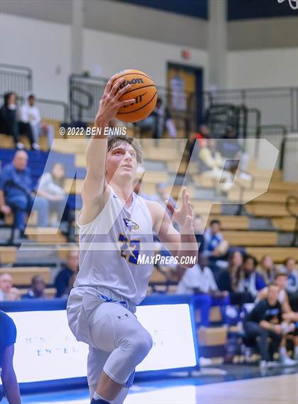 Thumbnail 3 in Etowah vs Luella (Lemon Street Classic) photogallery.