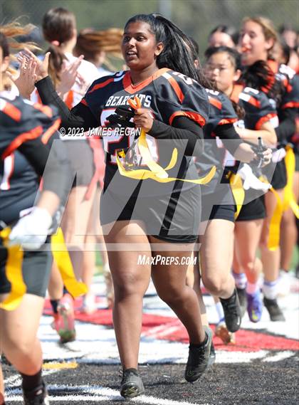 Thumbnail 3 in San Mateo vs Woodside (Aragon HS) photogallery.