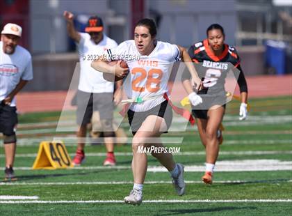 Thumbnail 2 in San Mateo vs Woodside (Aragon HS) photogallery.