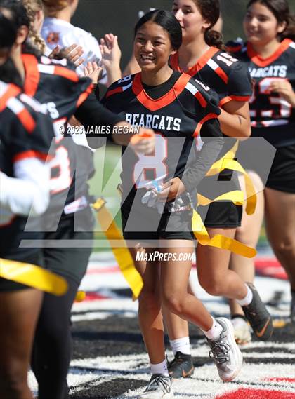 Thumbnail 3 in San Mateo vs Woodside (Aragon HS) photogallery.