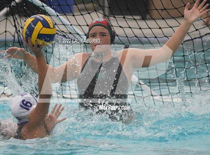 Thumbnail 2 in St. Mary's vs Morro Bay (Arroyo Grande Fall Classic) photogallery.