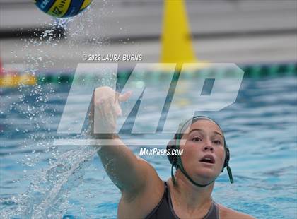Thumbnail 2 in St. Mary's vs Morro Bay (Arroyo Grande Fall Classic) photogallery.