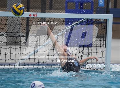 Thumbnail 3 in St. Mary's vs Morro Bay (Arroyo Grande Fall Classic) photogallery.