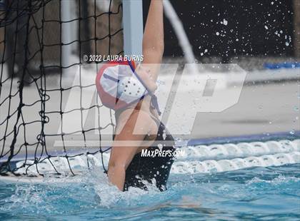Thumbnail 2 in St. Mary's vs Morro Bay (Arroyo Grande Fall Classic) photogallery.