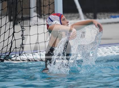 Thumbnail 2 in St. Mary's vs Morro Bay (Arroyo Grande Fall Classic) photogallery.