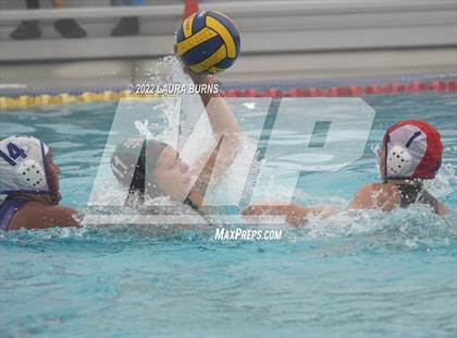 Thumbnail 3 in St. Mary's vs Morro Bay (Arroyo Grande Fall Classic) photogallery.