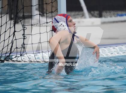 Thumbnail 1 in St. Mary's vs Morro Bay (Arroyo Grande Fall Classic) photogallery.