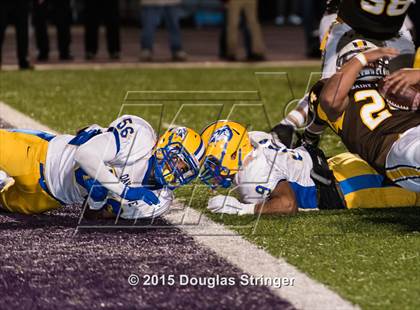 Thumbnail 3 in Oak Grove vs. Saint Francis (CCS Division II Final) photogallery.