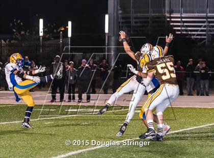 Thumbnail 3 in Oak Grove vs. Saint Francis (CCS Division II Final) photogallery.